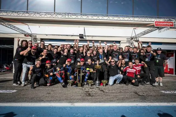 BMW conquista il titolo mondiale FIM EWC: primo successo iridato per un costruttore europeo
