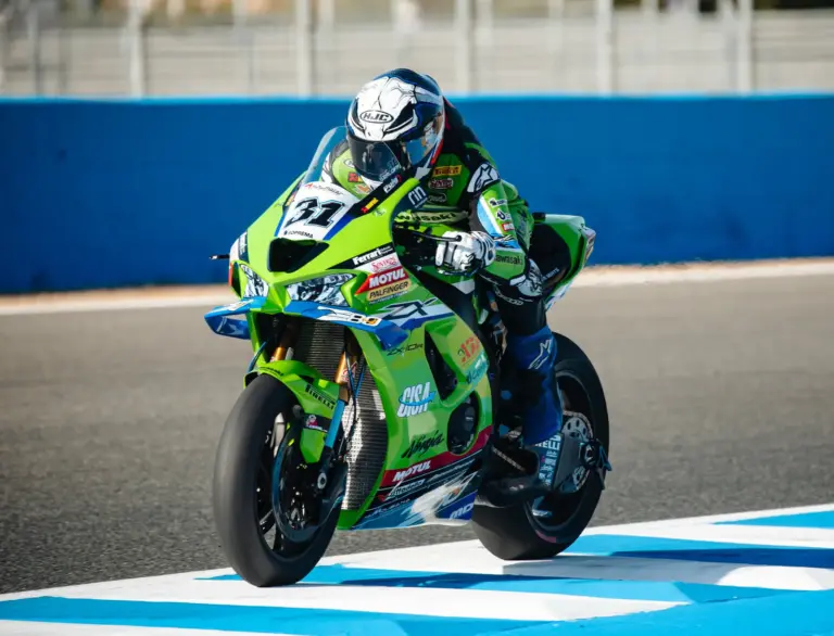 A Jerez Gerloff migliora l’assetto: 0,370s guadagnati ma la bagarre resta serrata