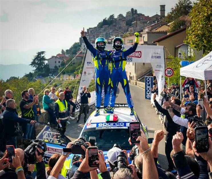 Roberto Daprà e Luca Guglielmetti sul podio del Rallye Sanremo con la Skoda Fabia RS