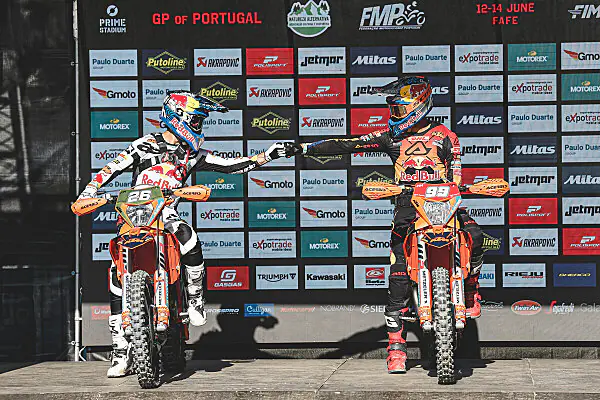 Josep Garcia e Andrea Verona sulla linea di partenza, KTM, 6Days Grândola